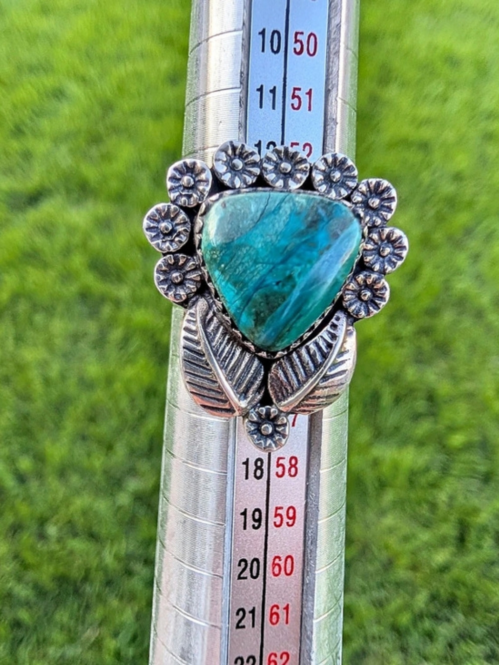 Blue Turquoise-Style Floral Ring Size 8
